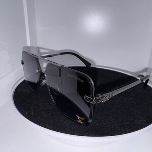 Louis Vuitton Men's Black Sunglasses with Silver Accents